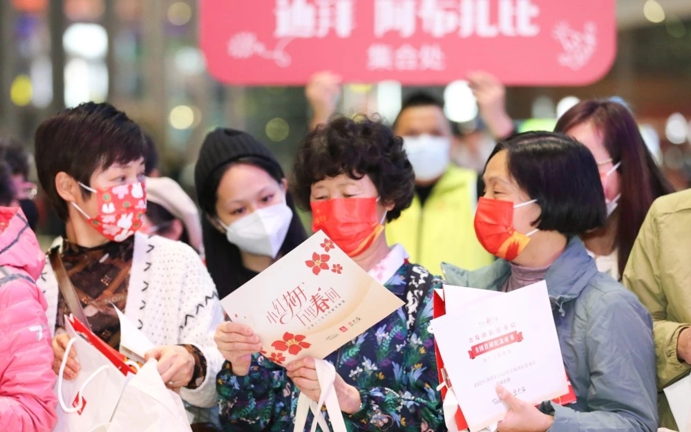 出境团队游业务“停摆”三年,中国大陆第一团今天上午“再出发”
